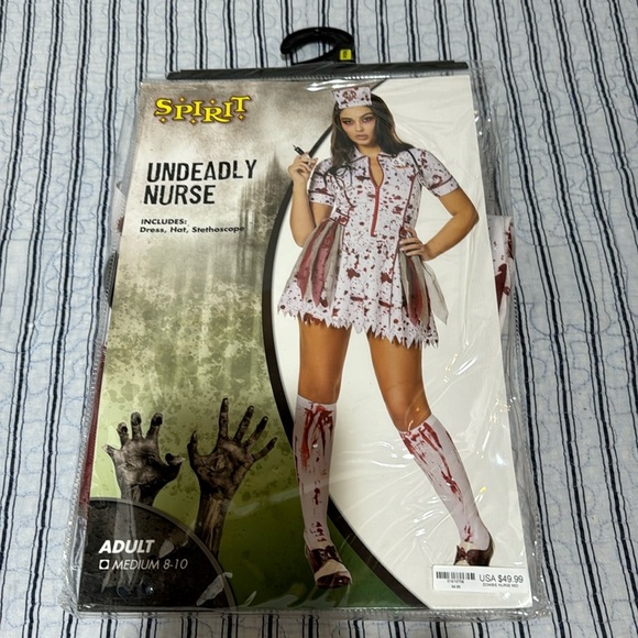 🎃Adult Undeadly Nurse Halloween Costume size 8-10 - Picture 1 of 7